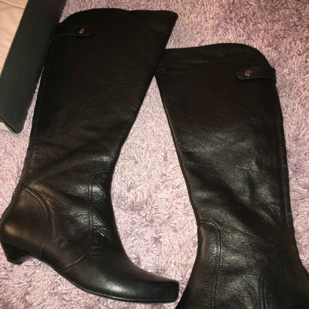 Jessica Bennett knee high boots